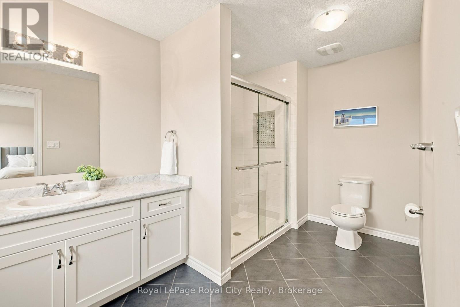 558 Starwood Drive, Guelph, Ontario  N1E 0L8 - Photo 36 - X13772722