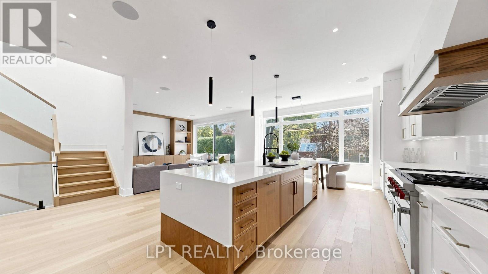 431 Heath Street E, Toronto, Ontario  M4G 1B6 - Photo 14 - C13778884