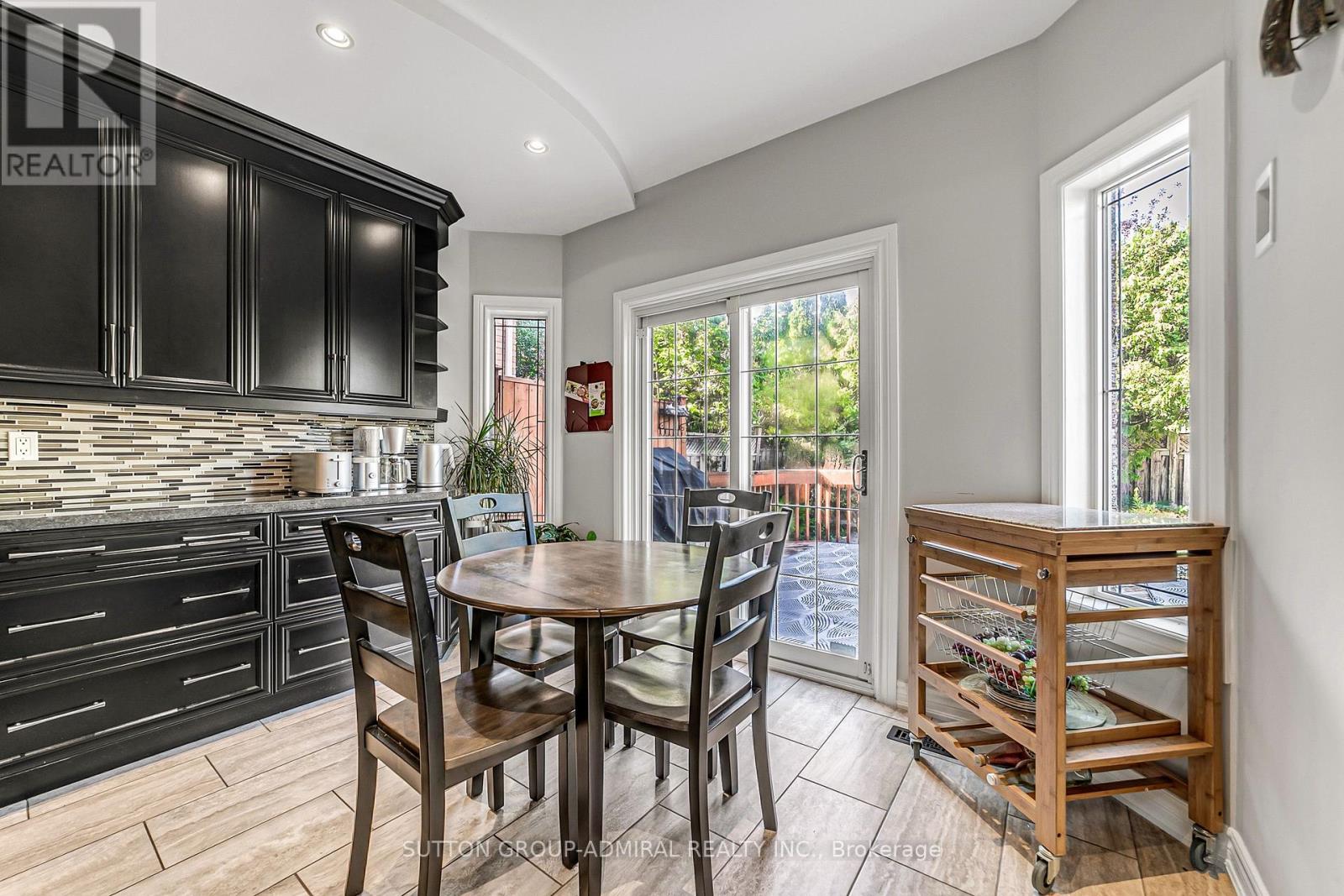 18 Buckhorn Avenue, Richmond Hill, Ontario L4C 0E3 - Photo 21 - N13778978