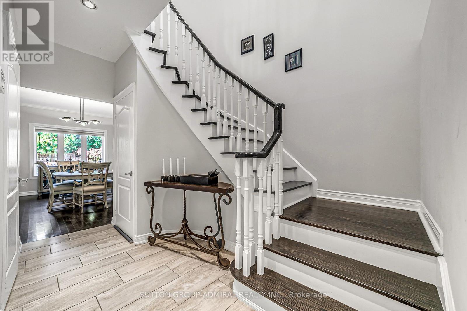 18 Buckhorn Avenue, Richmond Hill, Ontario L4C 0E3 - Photo 9 - N13778978