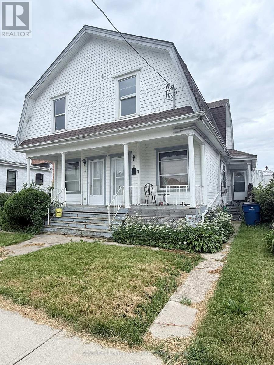 8-10 Hillyard Street, Chatham-Kent, Ontario  N7L 3C9 - Photo 2 - X13435804