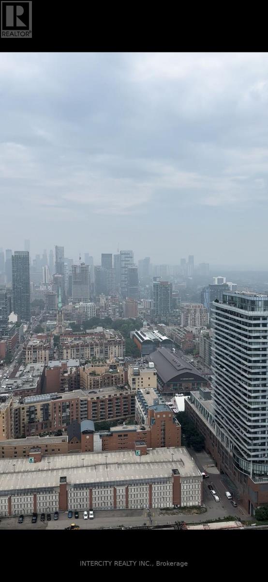 4716 - 138 Downes Street, Toronto, Ontario  M5E 0E4 - Photo 11 - C13780166