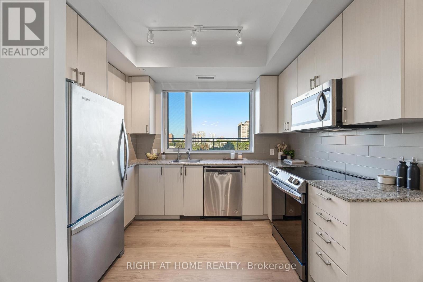 660 - 60 Ann O'reilly Road, Toronto, Ontario  M2J 0C8 - Photo 7 - C13780168