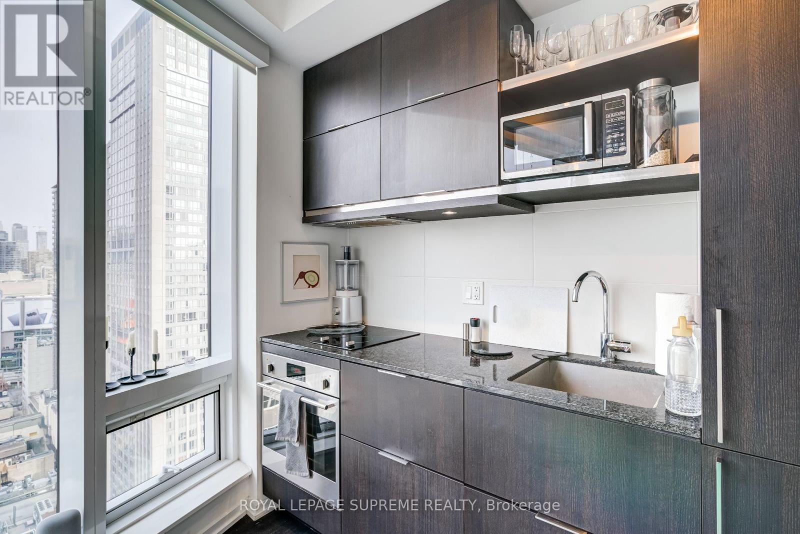 2112 - 197 Yonge Street, Toronto, Ontario  M5B 1M4 - Photo 15 - C13780170