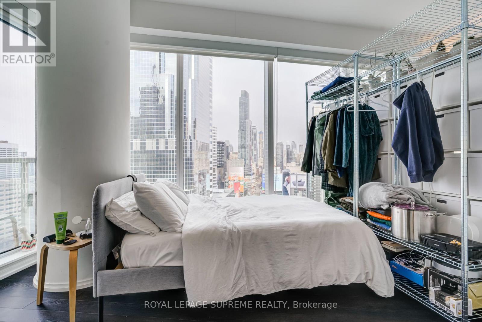 2112 - 197 Yonge Street, Toronto, Ontario  M5B 1M4 - Photo 20 - C13780170