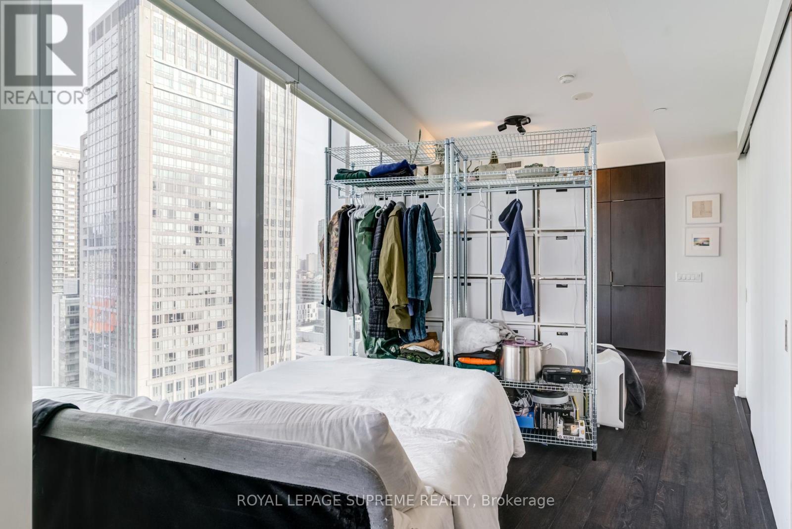 2112 - 197 Yonge Street, Toronto, Ontario  M5B 1M4 - Photo 21 - C13780170