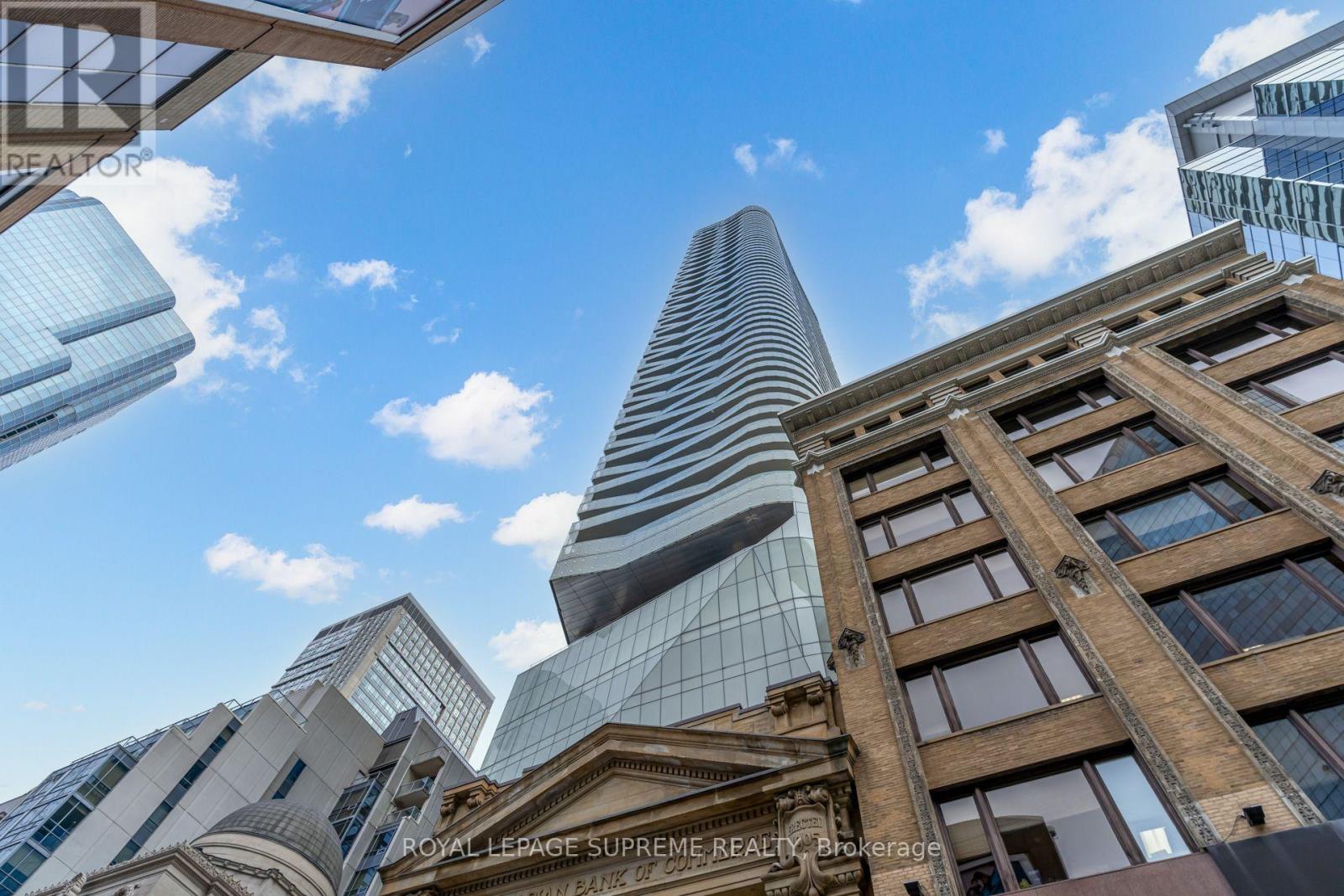 2112 - 197 Yonge Street, Toronto, Ontario  M5B 1M4 - Photo 3 - C13780170