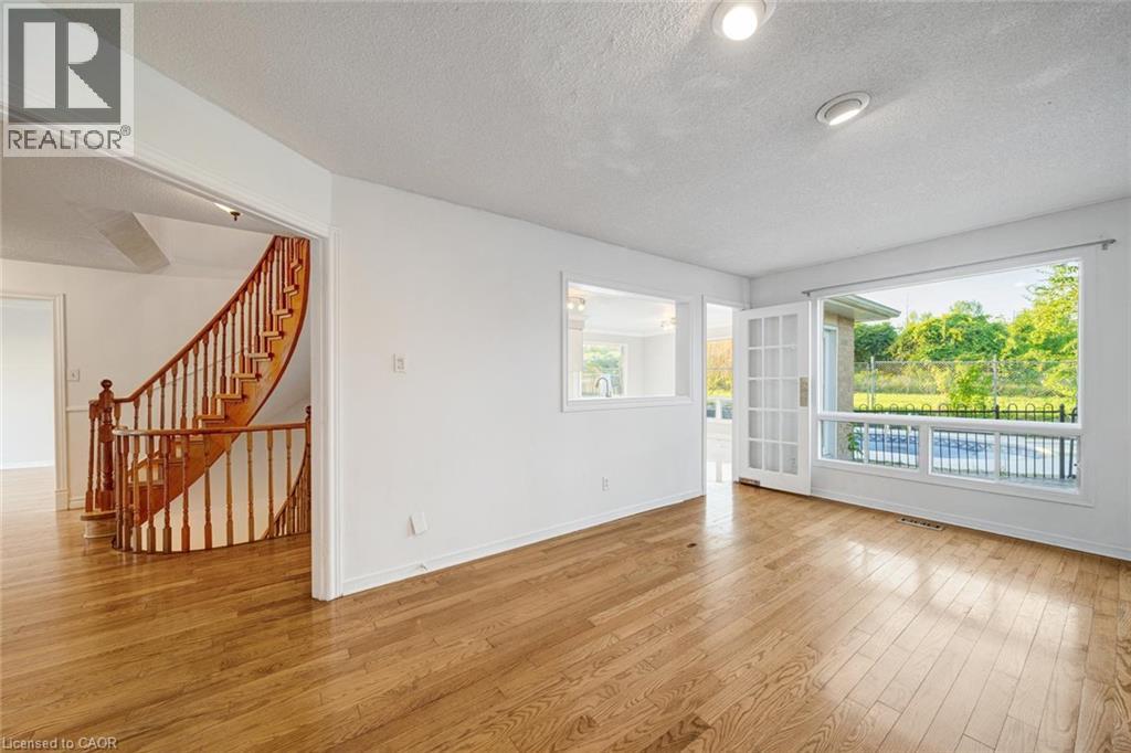 2081 Lynn Heights Drive, Pickering, Ontario  L1X 1R1 - Photo 16 - 40858736