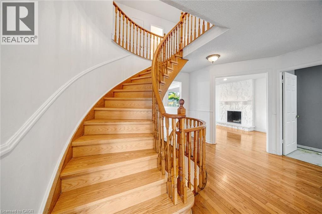 2081 Lynn Heights Drive, Pickering, Ontario  L1X 1R1 - Photo 19 - 40858736