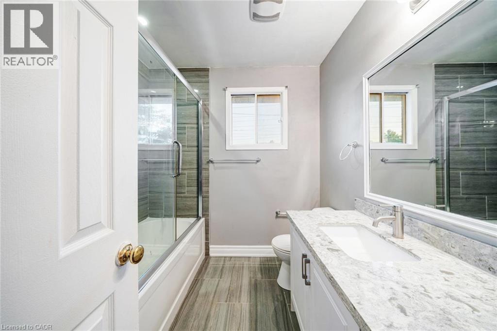2081 Lynn Heights Drive, Pickering, Ontario  L1X 1R1 - Photo 33 - 40858736