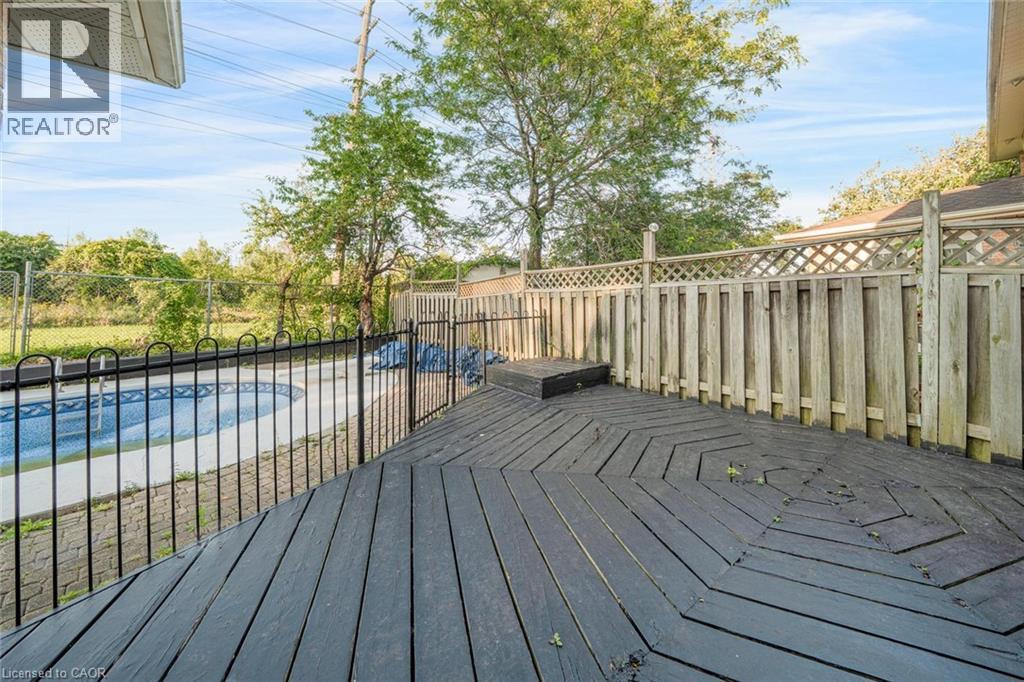 2081 Lynn Heights Drive, Pickering, Ontario  L1X 1R1 - Photo 44 - 40858736
