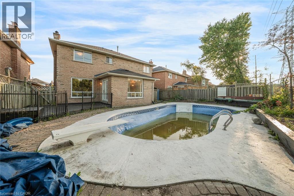 2081 Lynn Heights Drive, Pickering, Ontario  L1X 1R1 - Photo 46 - 40858736