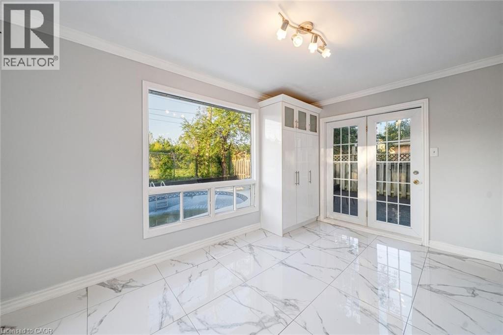 2081 Lynn Heights Drive, Pickering, Ontario  L1X 1R1 - Photo 8 - 40858736