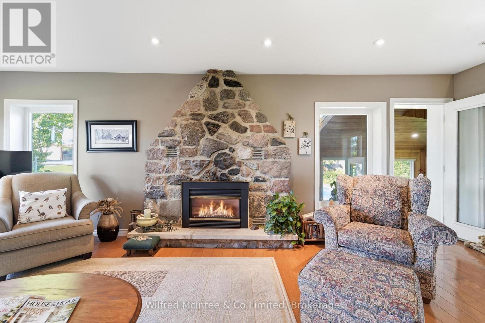 12 Bismark Street N, South Bruce, Ontario  N0G 2J0 - Photo 21 - X13780270