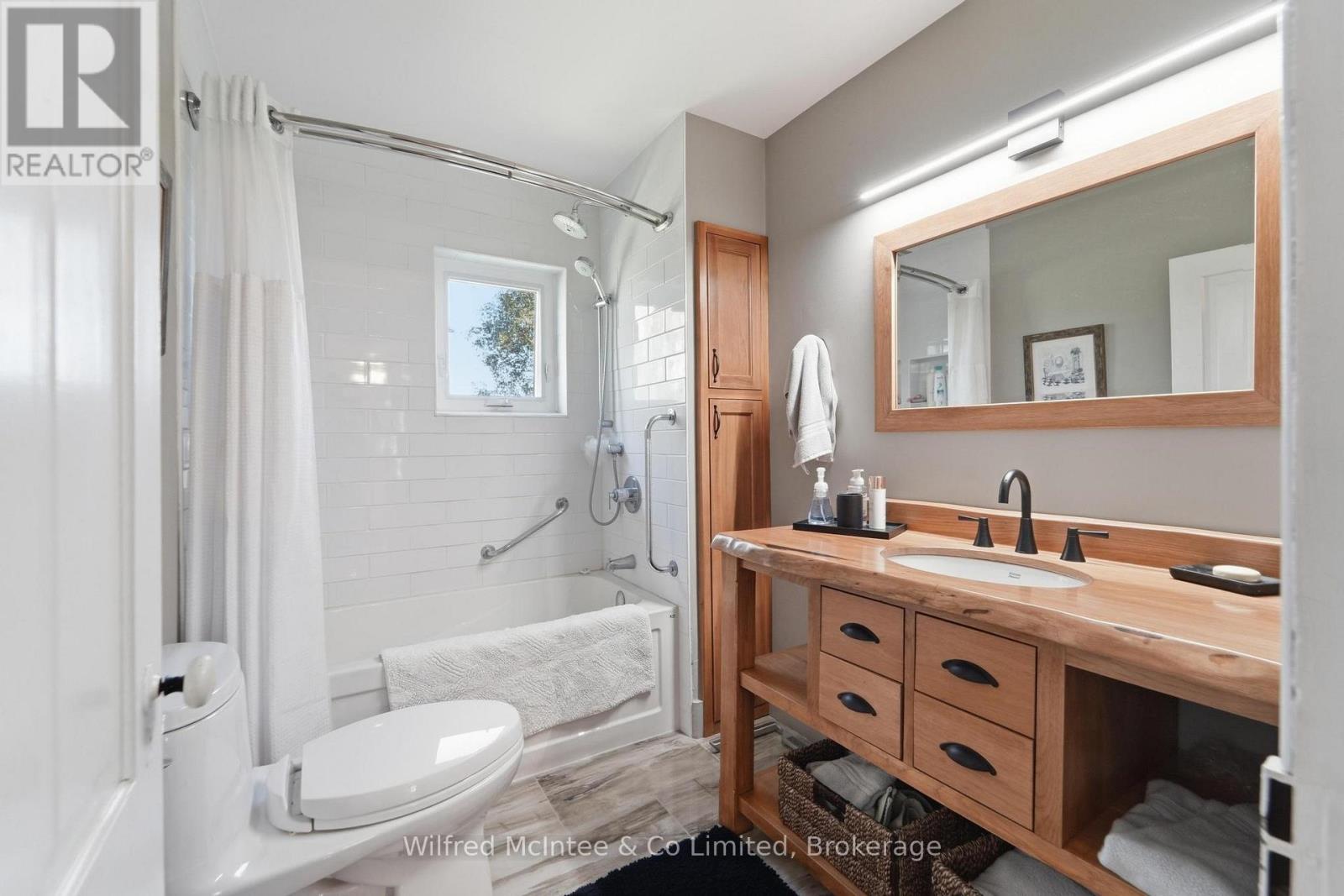 12 Bismark Street N, South Bruce, Ontario  N0G 2J0 - Photo 32 - X13780270
