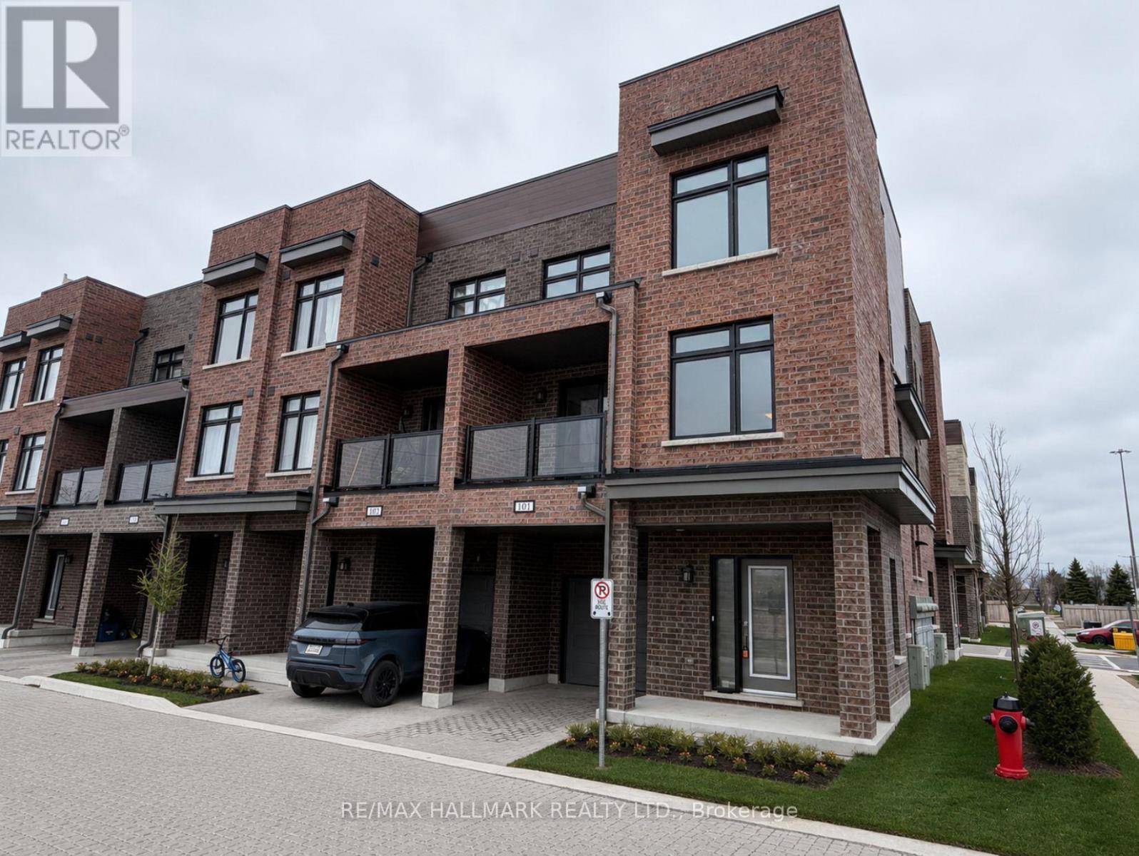 101 - 1865 PICKERING PARKWAY S, Pickering, Ontario