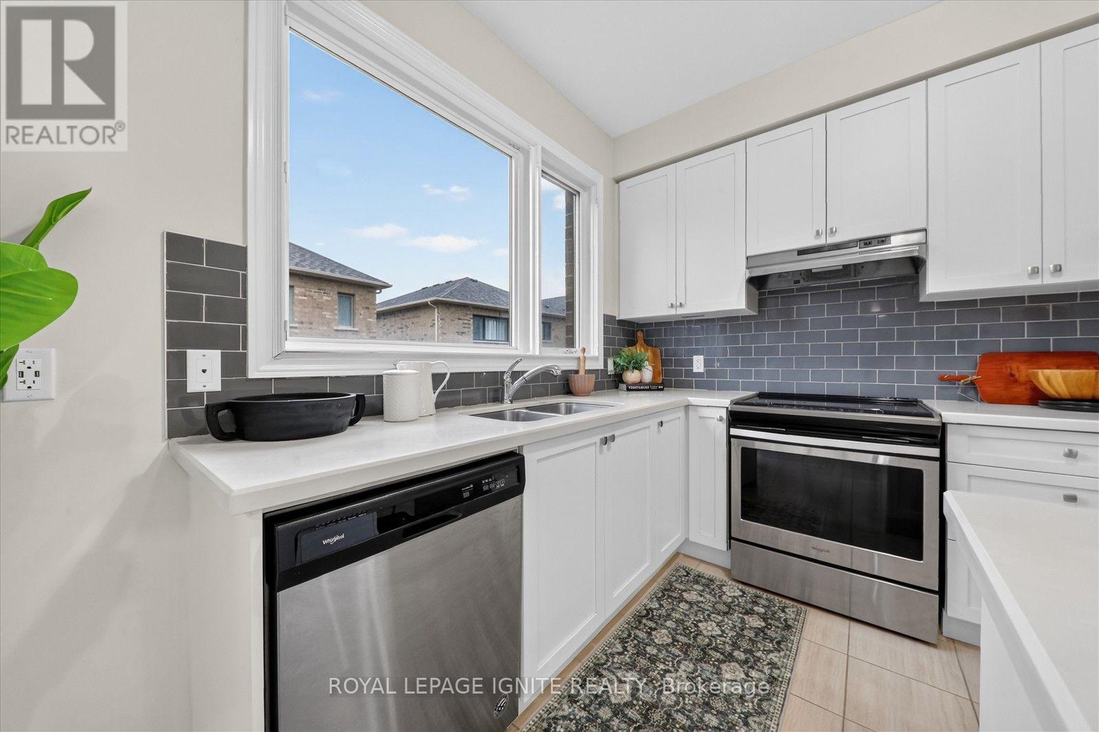 2637 Cerise Manor Court, Pickering, Ontario L1X 0G8 - Photo 18 - E13780288