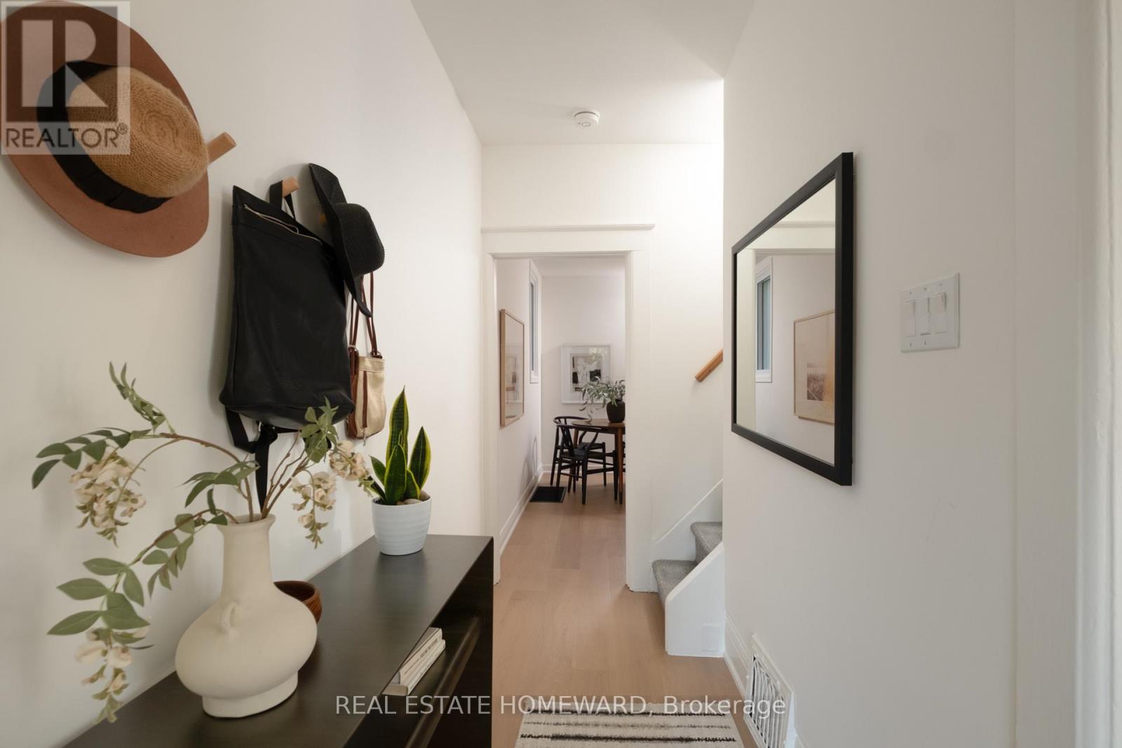 38 Poucher Street, Toronto, Ontario  M4J 2Y9 - Photo 8 - E13780290