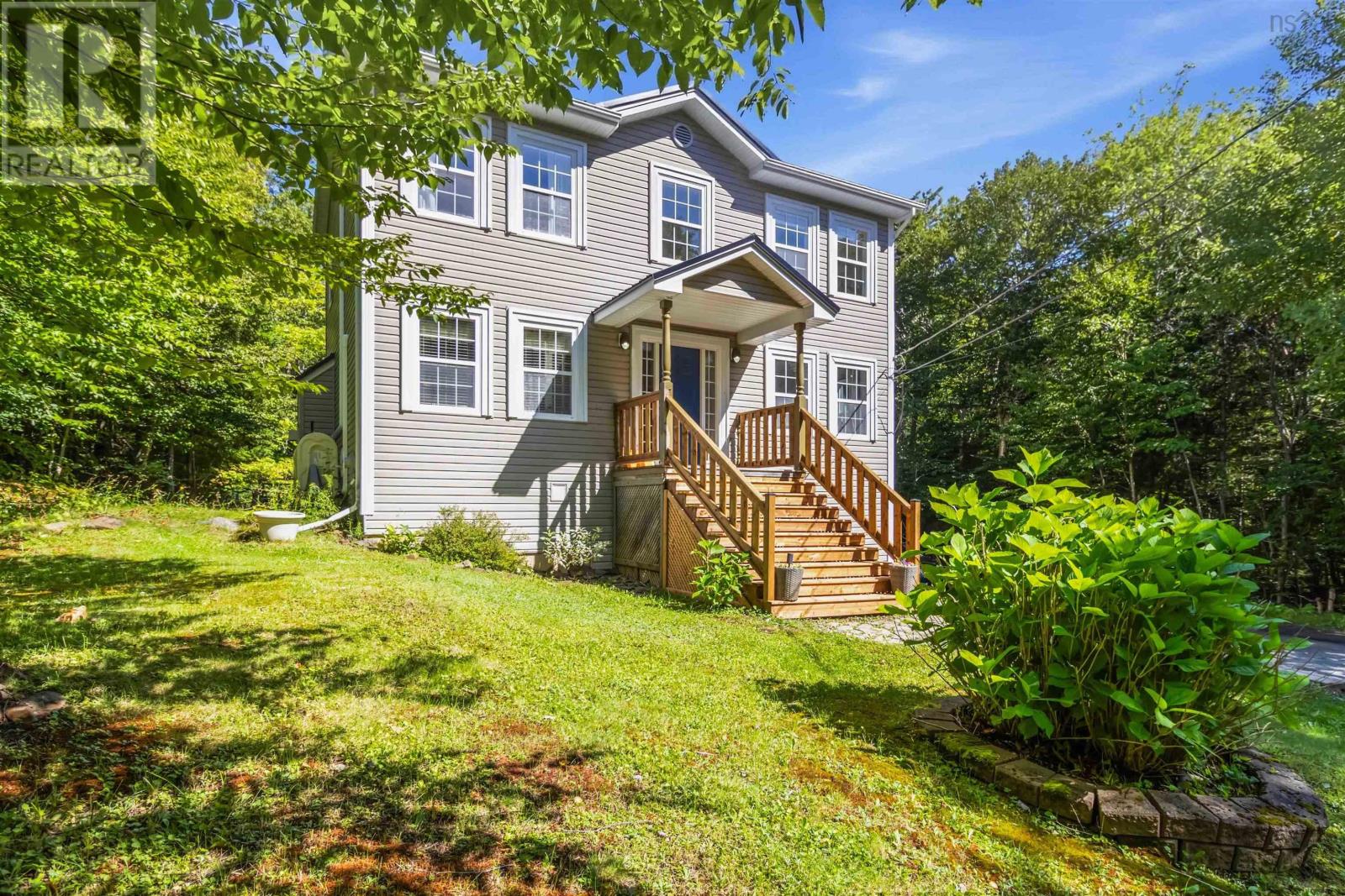 35 Tomahawk Run, Hammonds Plains, Nova Scotia  B4B 1Z4 - Photo 3 - 202623206