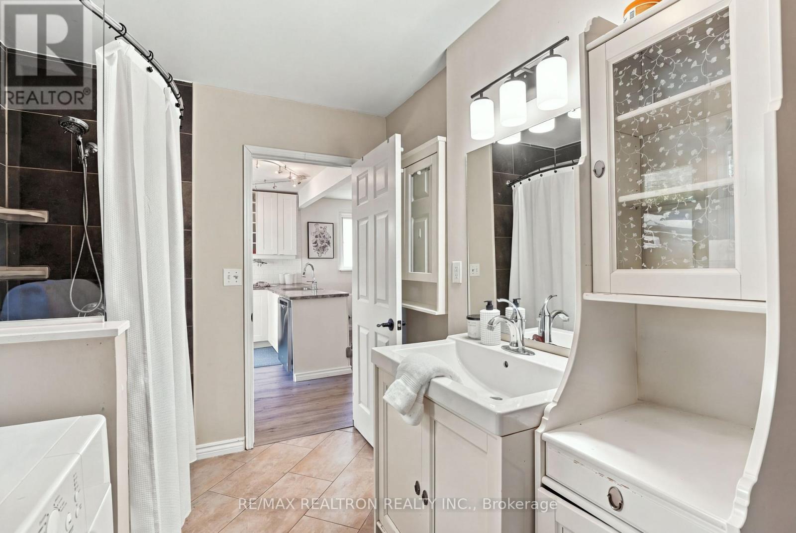 1152 Stoney Point Road, Innisfil, Ontario  L0L 1W0 - Photo 16 - N13780150