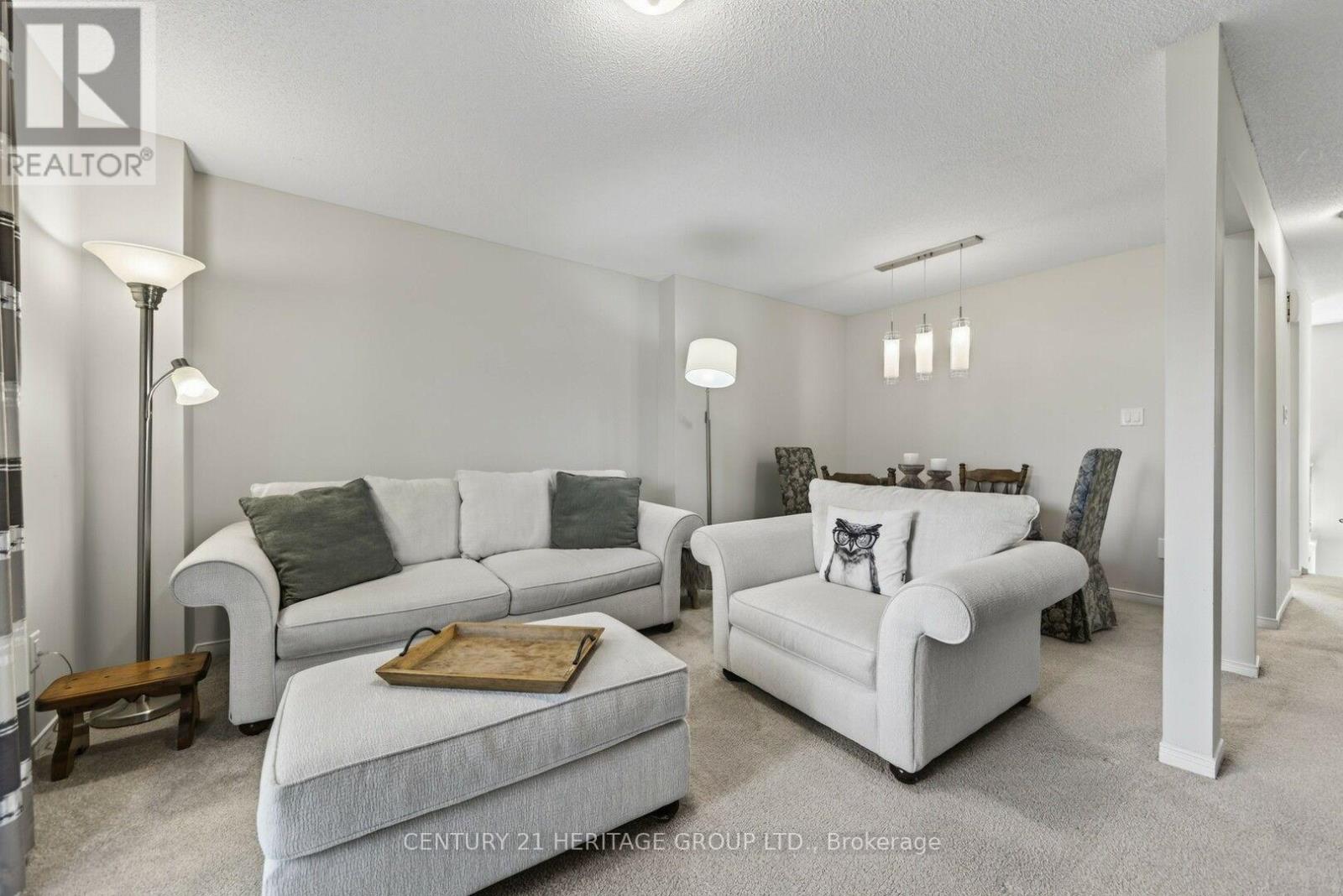 39 - 39 Harmony Circle, Bradford West Gwillimbury (Bradford), Ontario  L3Z 2T9 - Photo 9 - N13780246