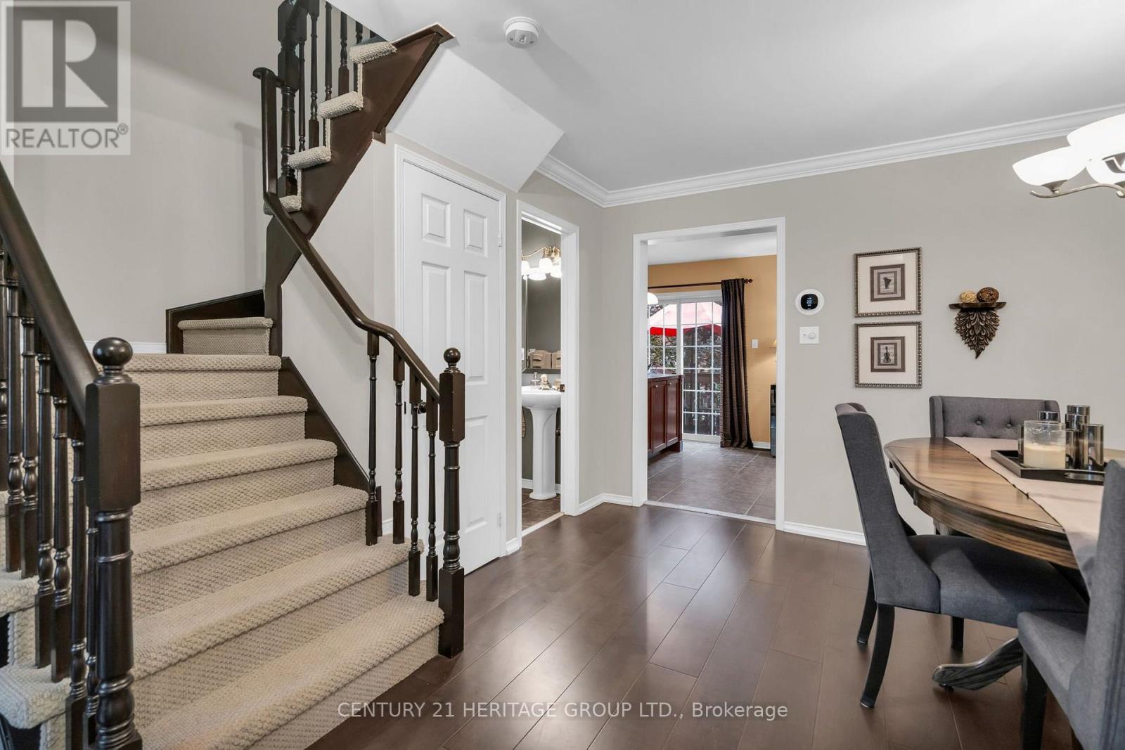 83 Mosaics Avenue, Aurora, Ontario  L4G 7L5 - Photo 13 - N13780260