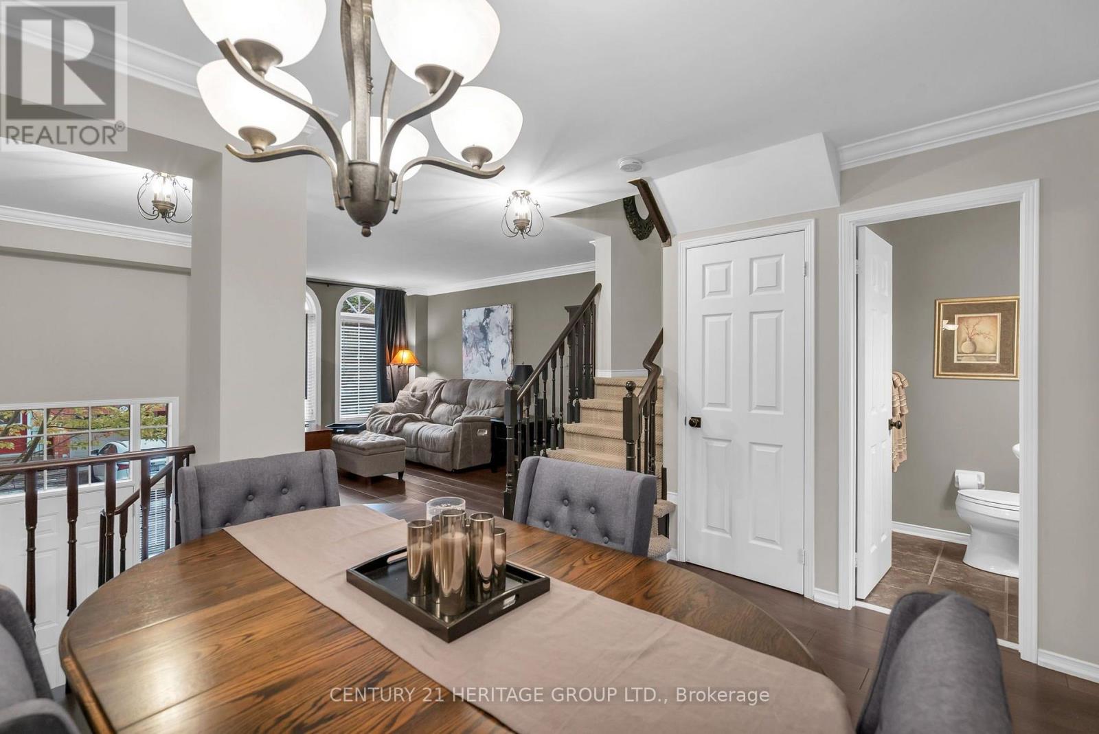 83 Mosaics Avenue, Aurora, Ontario  L4G 7L5 - Photo 16 - N13780260