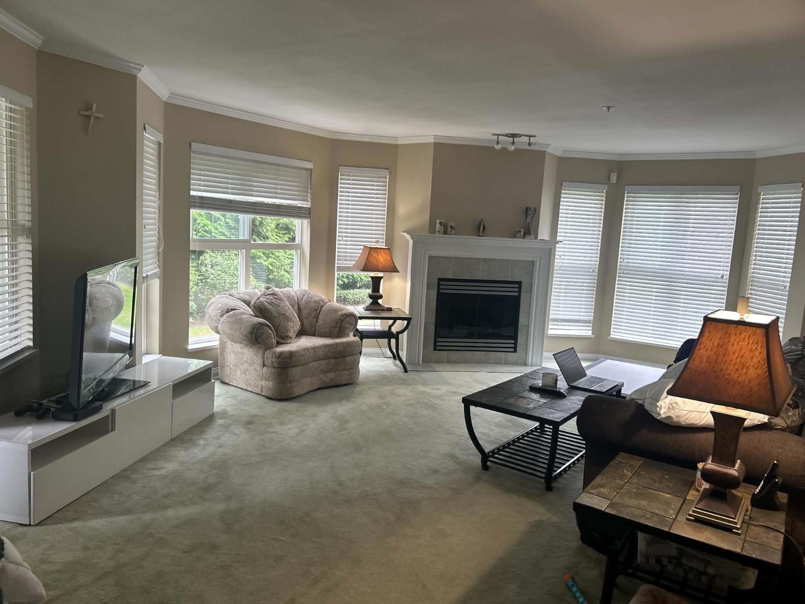 205 6557 121 Street, Surrey, British Columbia  V3W 1E7 - Photo 4 - R3164167
