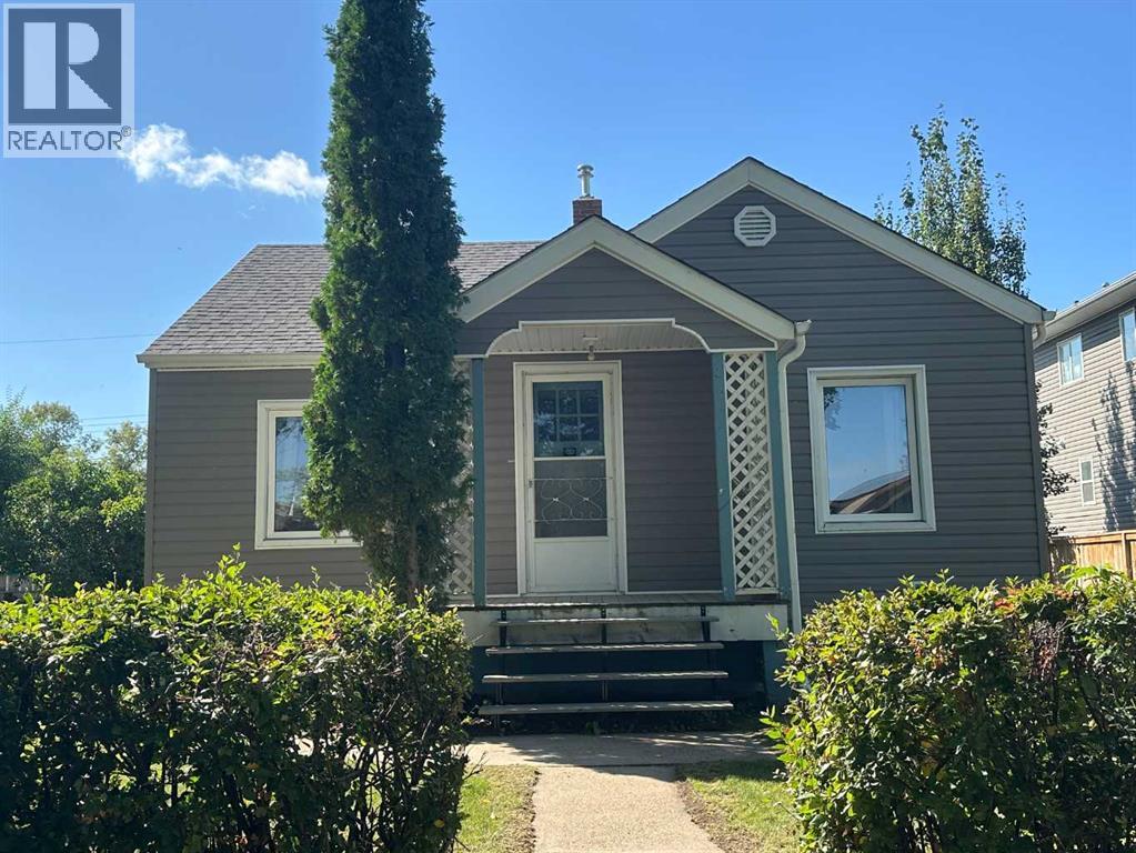 5117 53 Avenue, Ponoka, Alberta  T4J 1H1 - Photo 1 - A2343582