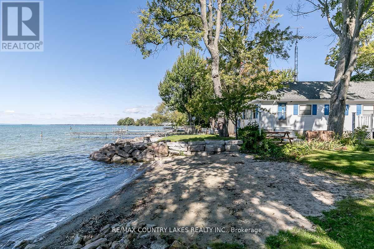 2589 Lakeshore Drive, Ramara (Brechin), Ontario  L0K 1B0 - Photo 16 - S13780254