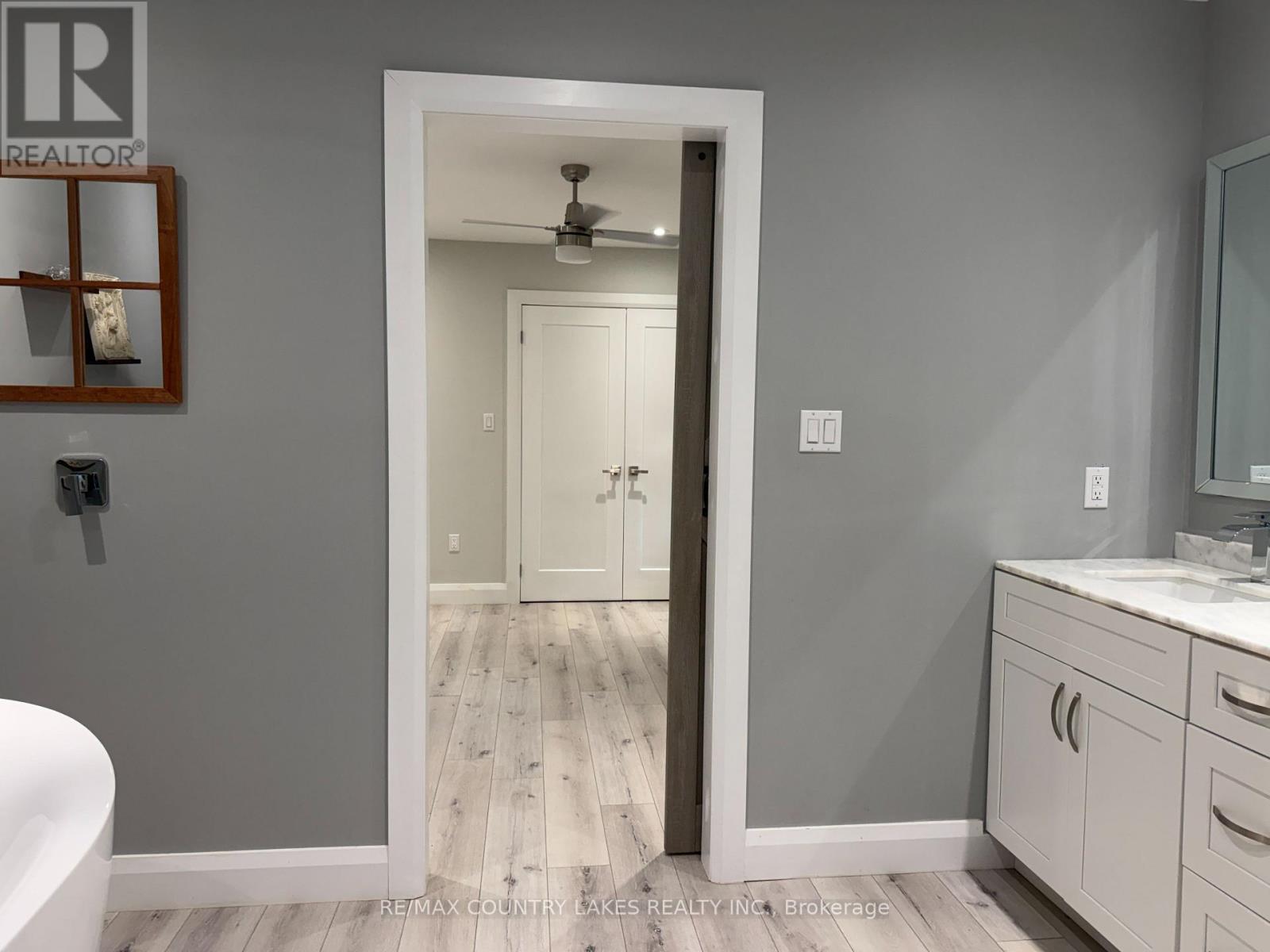 2589 Lakeshore Drive, Ramara (Brechin), Ontario  L0K 1B0 - Photo 19 - S13780254