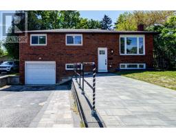 200 FERNDALE DRIVE N, Barrie, Ontario