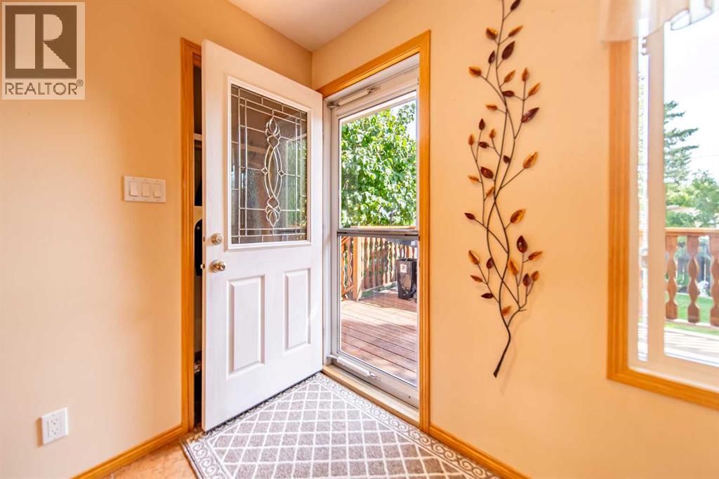 116 Queensland Place Se, Calgary, Alberta  T2J 4G8 - Photo 30 - A2343171