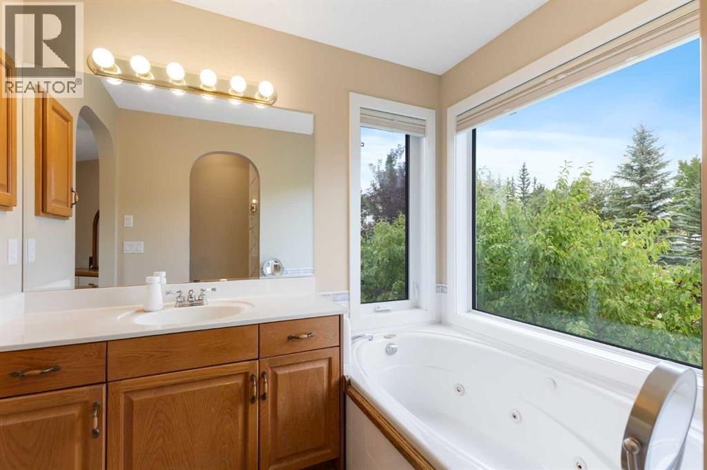 128 Tuscany Hills Close NW, Calgary, Alberta  T3L 2E6 - Photo 38 - A2343662