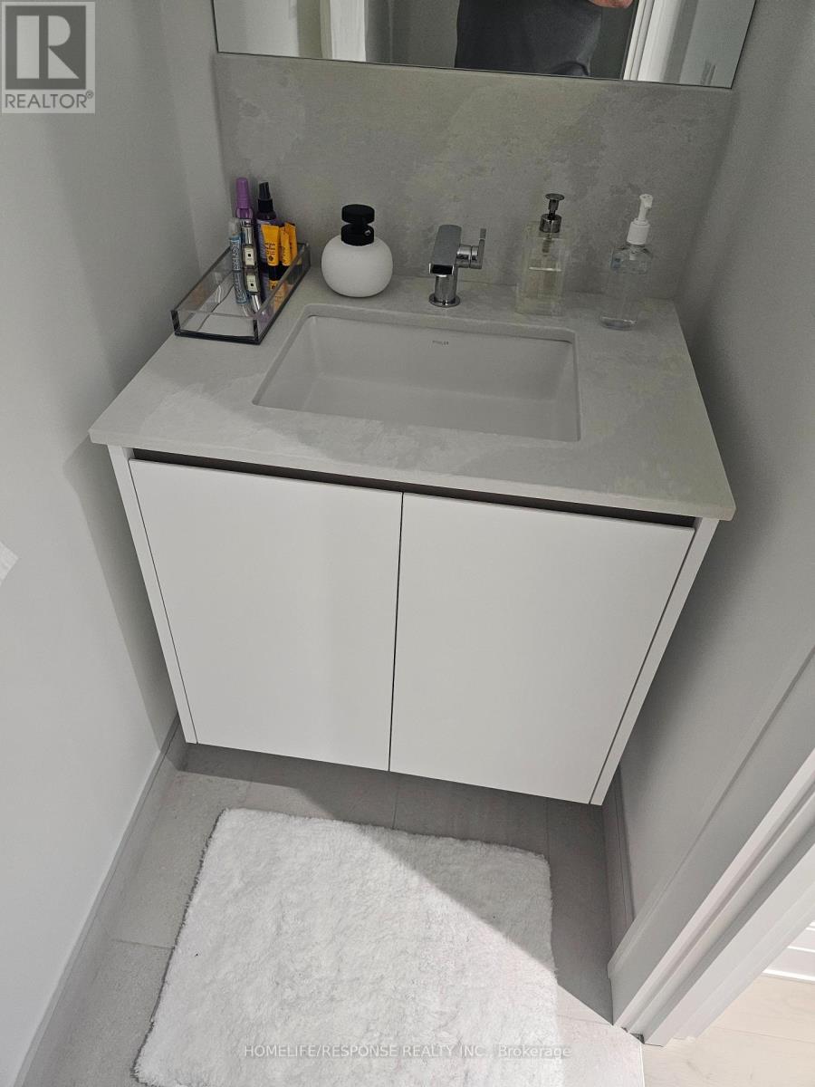 703 - 2 Forest Hill Road, Toronto, Ontario  M8V 0B7 - Photo 11 - C13780440