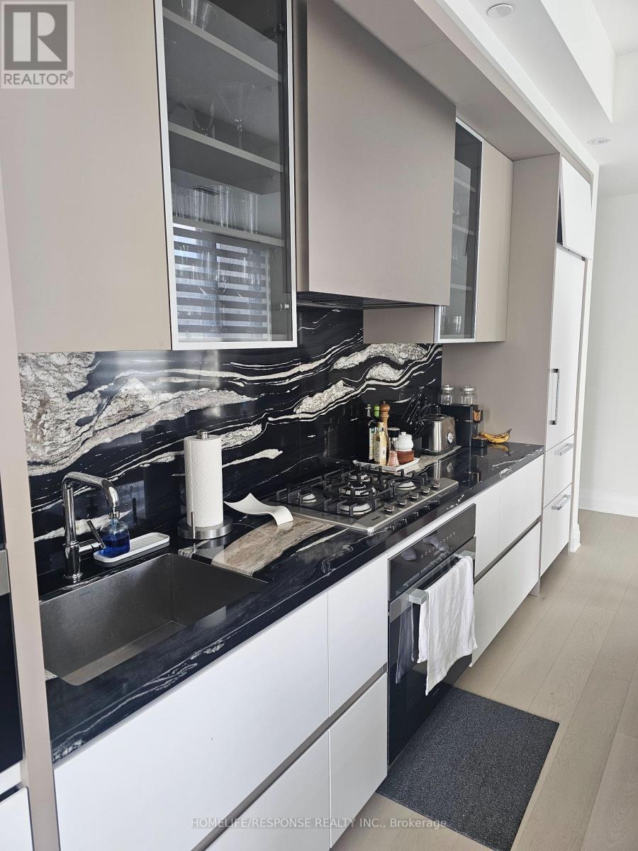703 - 2 Forest Hill Road, Toronto, Ontario  M8V 0B7 - Photo 5 - C13780440