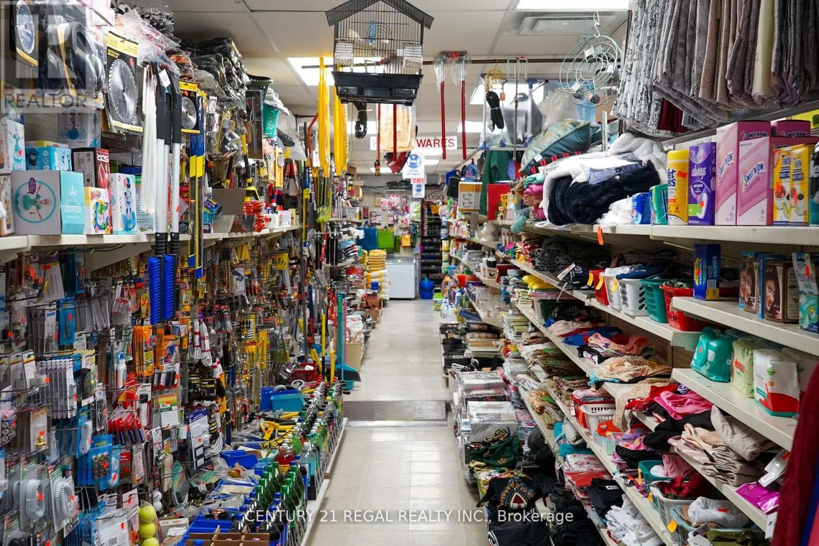 1281 Queen Street W, Toronto, Ontario  M6K 1L6 - Photo 2 - W13780402
