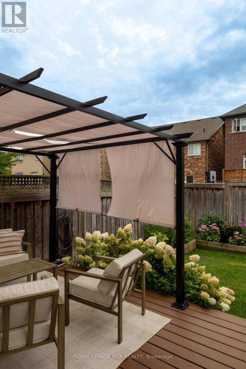 18 Cedarcrest Street, Caledon, Ontario  L7C 3P9 - Photo 33 - W13780406