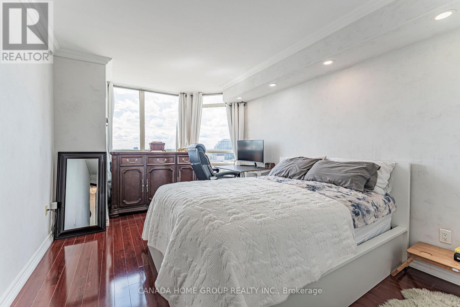 1608 - 75 King Street E, Mississauga, Ontario  L5A 4G5 - Photo 23 - W13780426