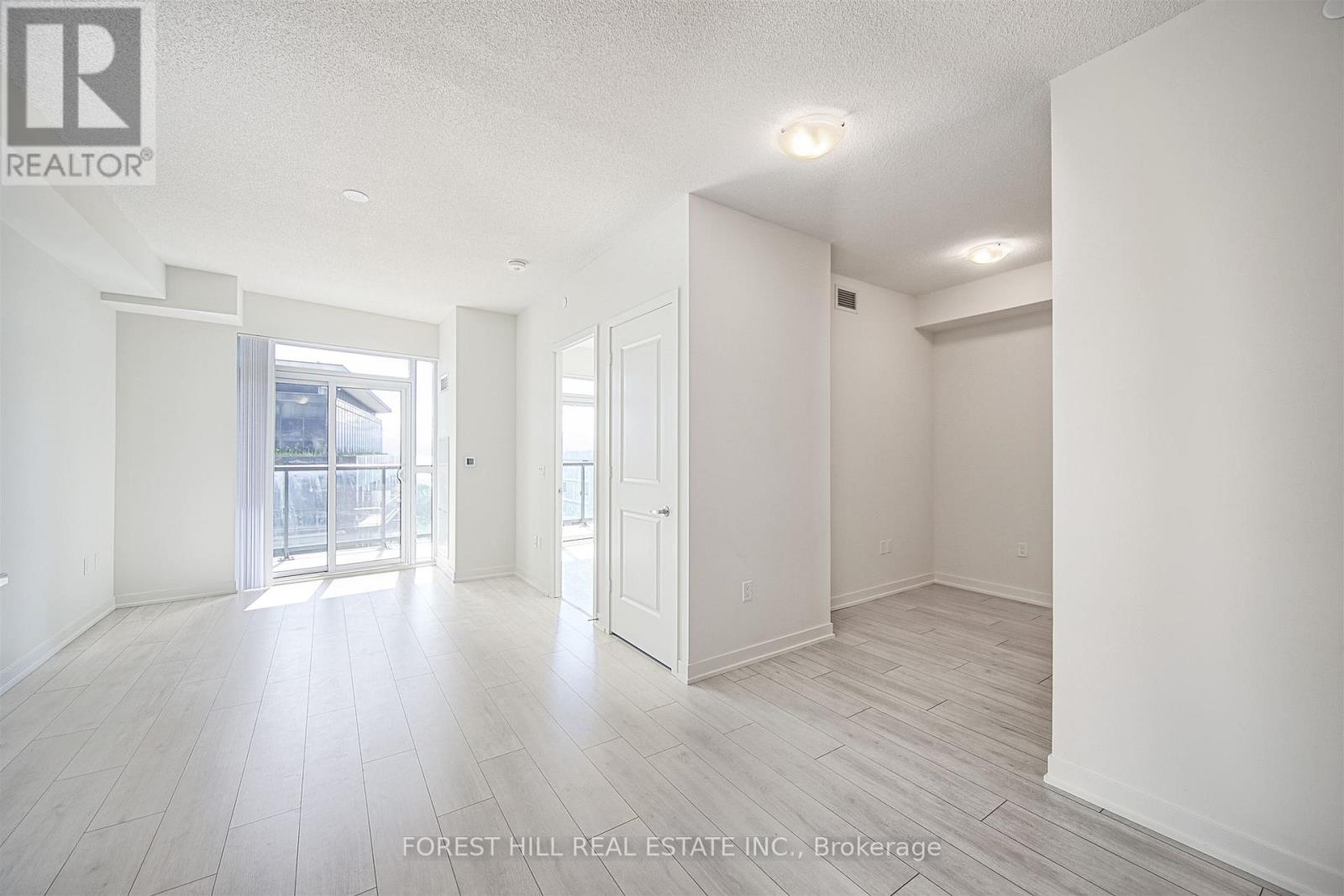 2009 - 38 Annie Craig Drive, Toronto, Ontario  M8V 0G9 - Photo 14 - W13780496