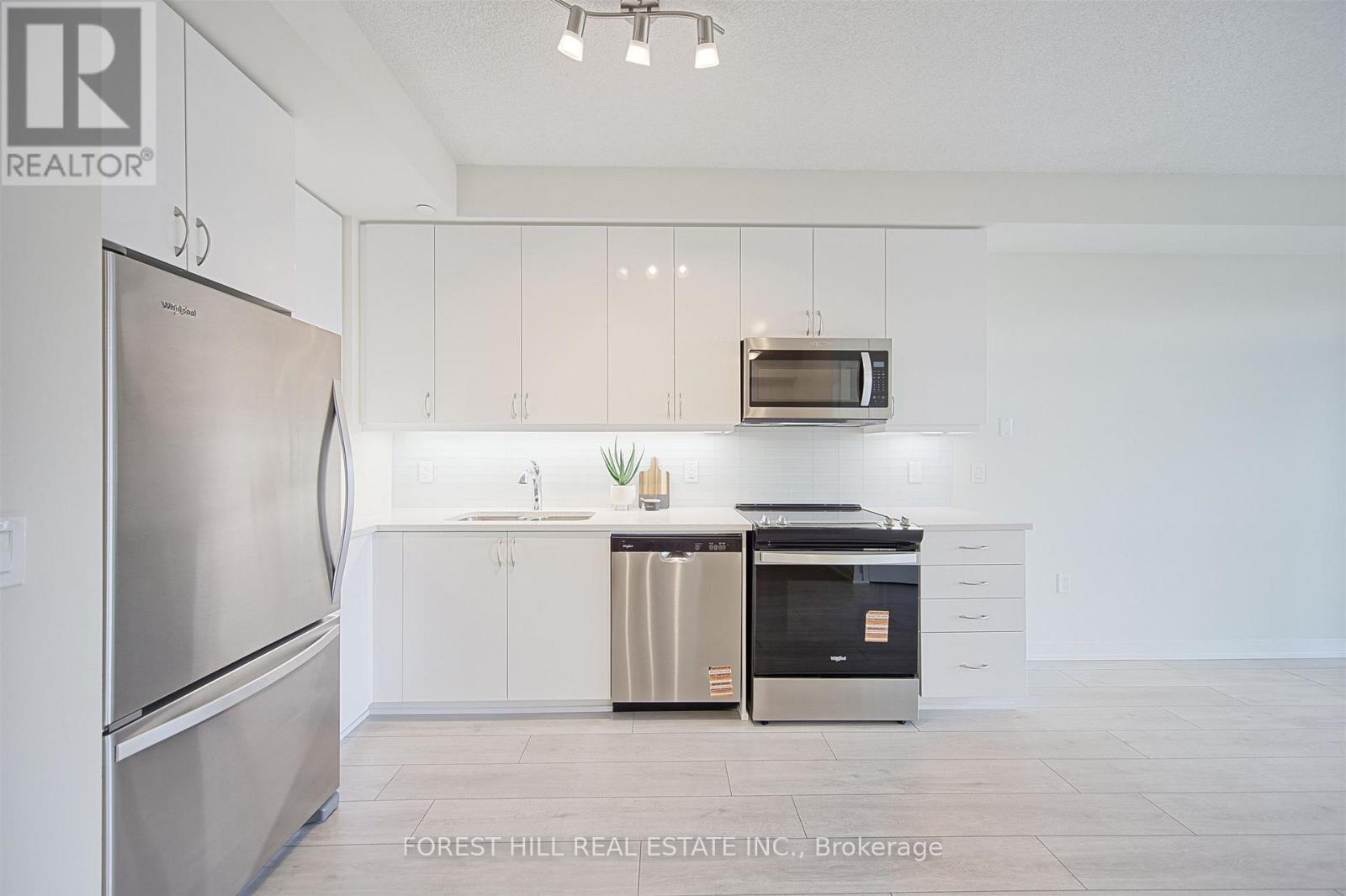 2009 - 38 Annie Craig Drive, Toronto, Ontario  M8V 0G9 - Photo 9 - W13780496