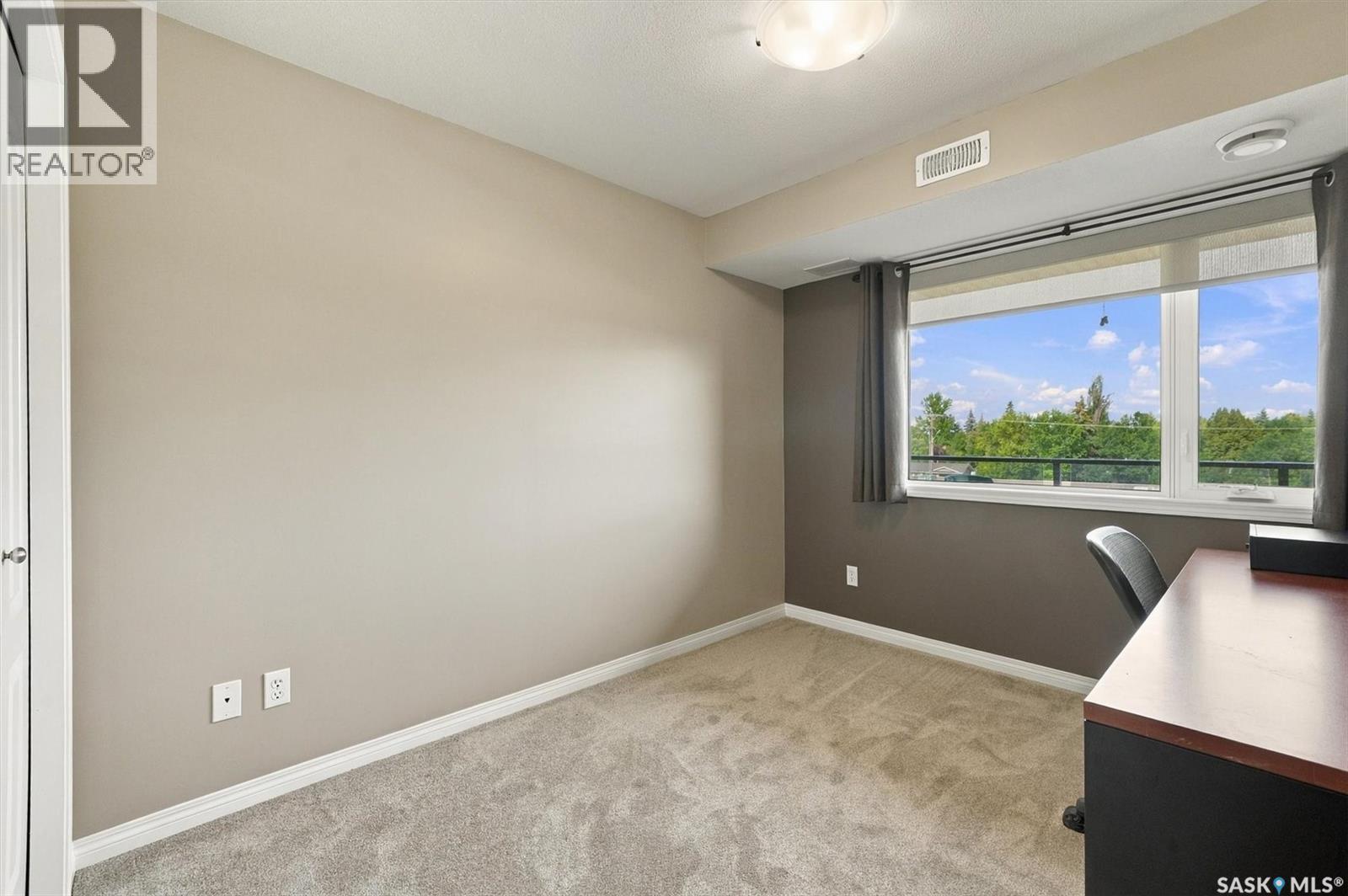 312 102 Kingsmere Place, Saskatoon, Saskatchewan  S7J 2K3 - Photo 24 - SK048389