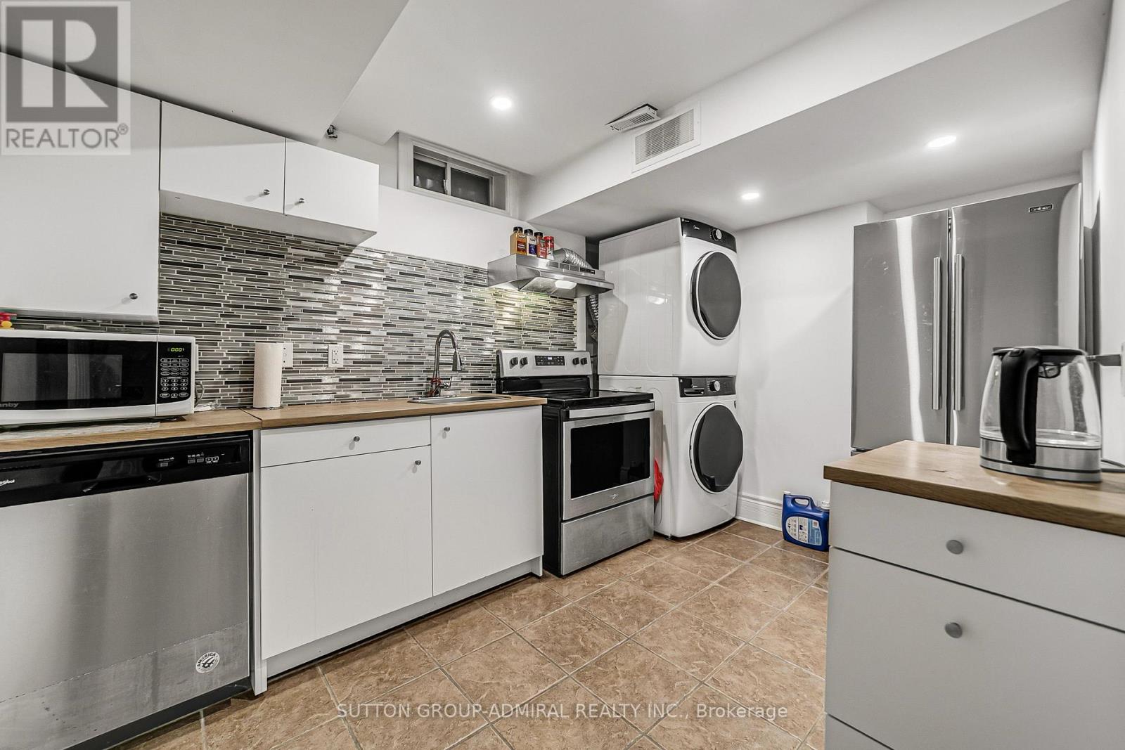 18 Buckhorn Avenue, Richmond Hill, Ontario L4C 0E3 - Photo 44 - N13778978