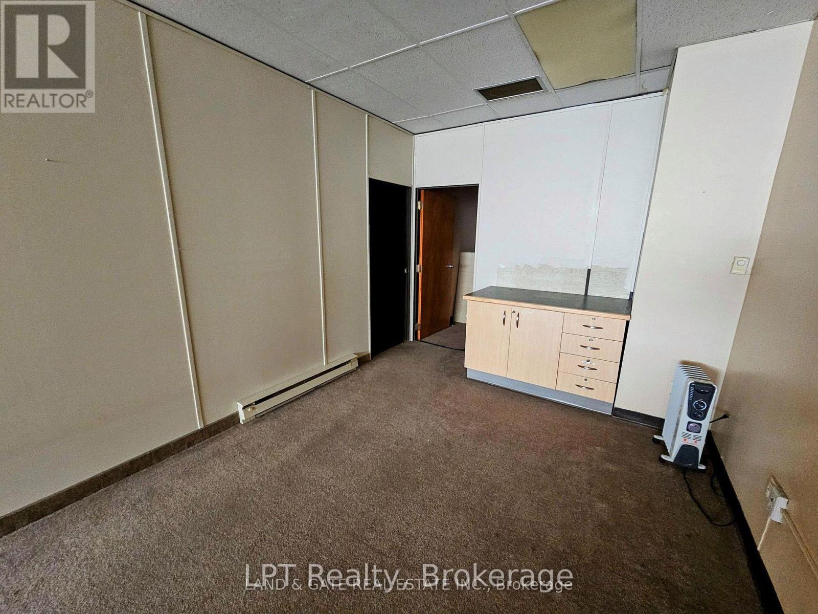 101 - 74 Simcoe Street S, Oshawa (Central), Ontario  L1H 4G6 - Photo 10 - E12931658