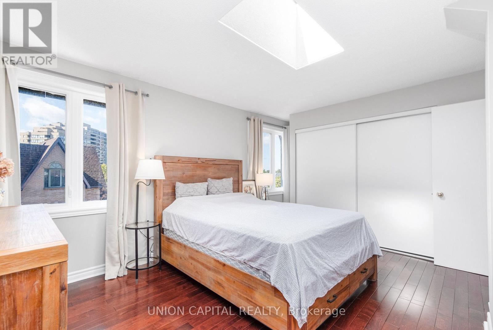 1002 - 75 Weldrick Road E, Richmond Hill, Ontario L4C 0H9 - Photo 12 - N13772364