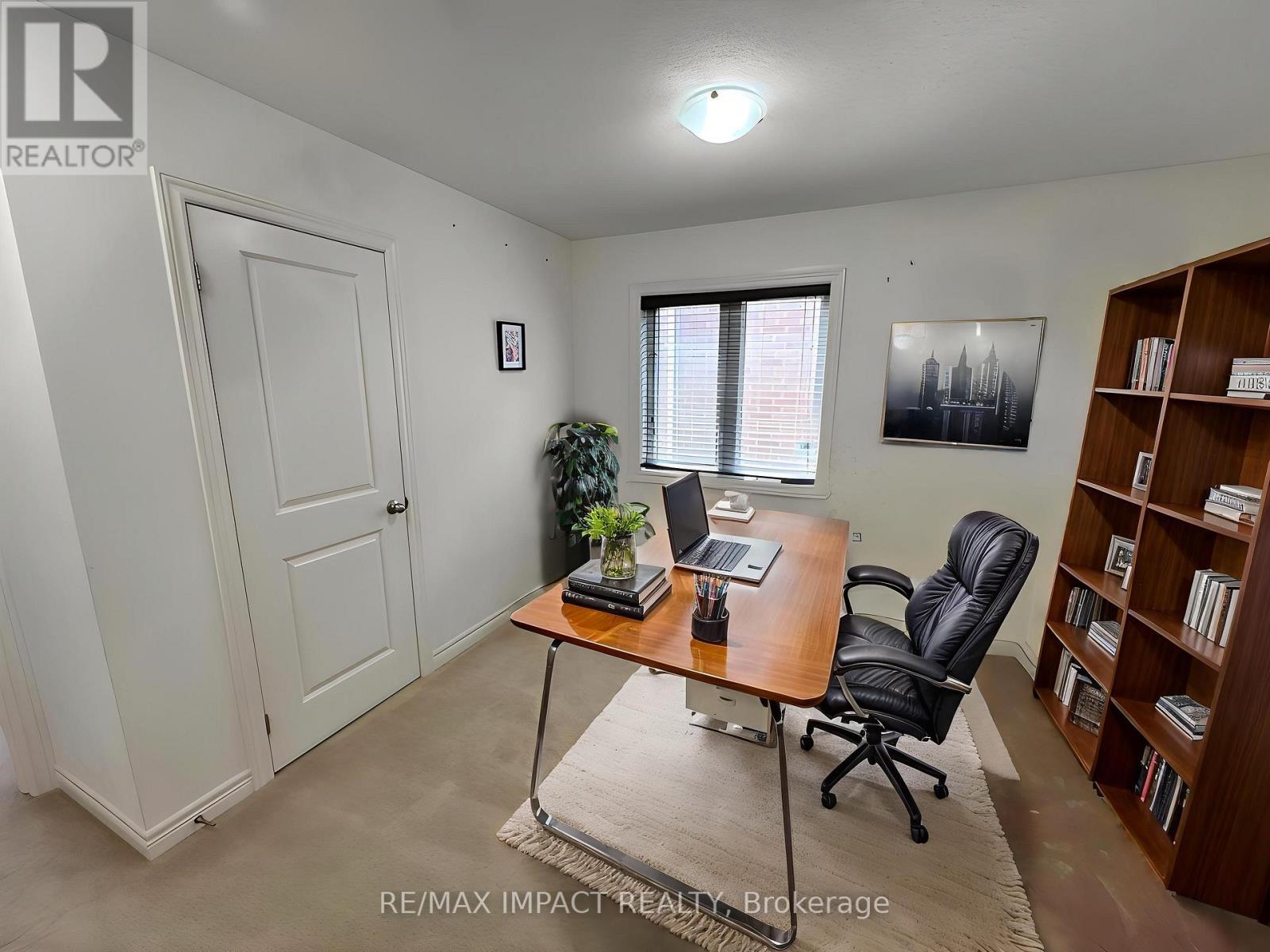 11 Ivor Crescent N, Brampton, Ontario  L7A 4L5 - Photo 12 - W13779622