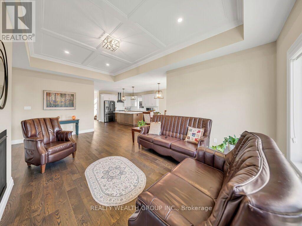 39 Carriage Crossing, Mapleton, Ontario  N0G 1P0 - Photo 11 - X13780196
