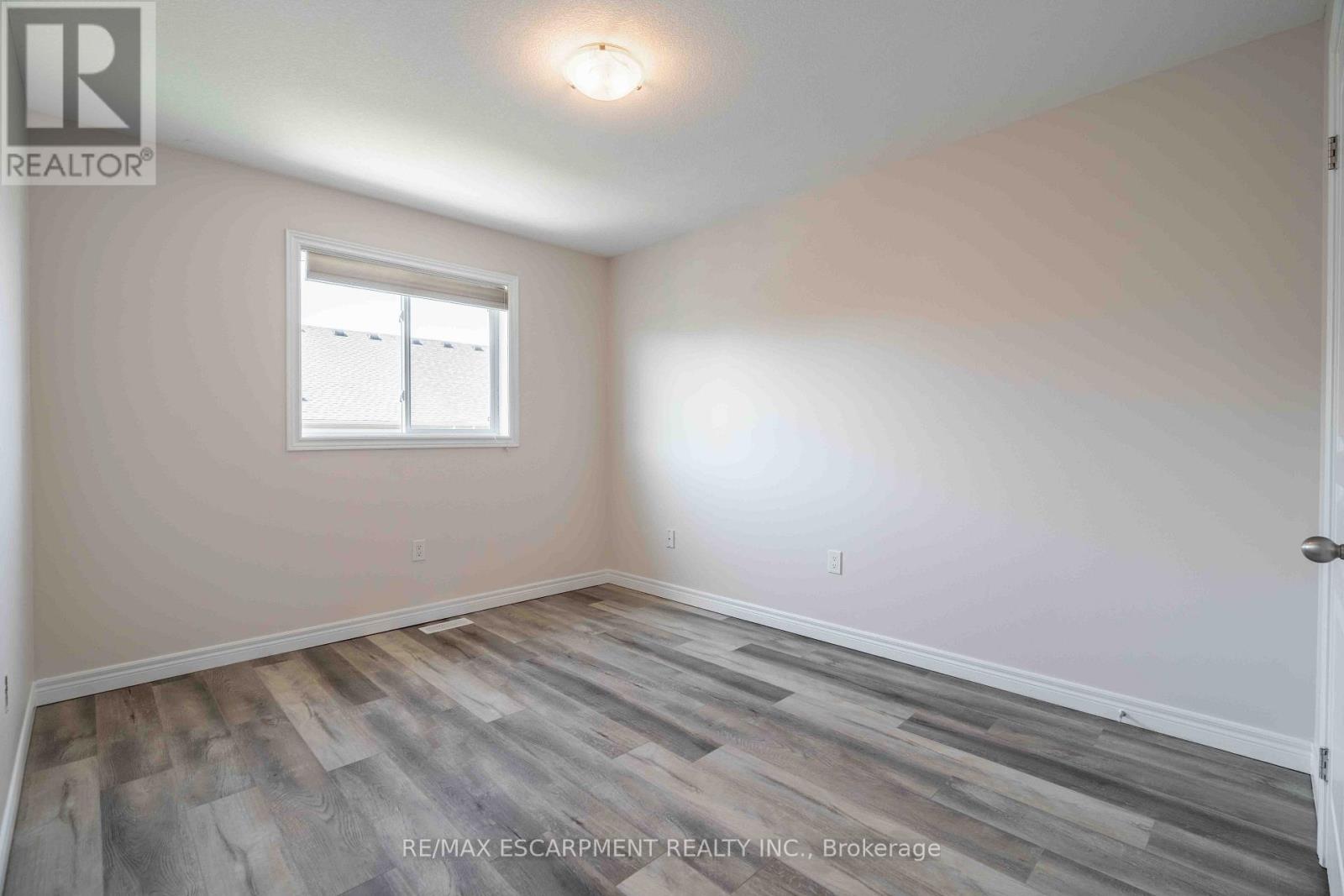134 Palacebeach Trail, Hamilton, Ontario  L8E 0C3 - Photo 23 - X13780220