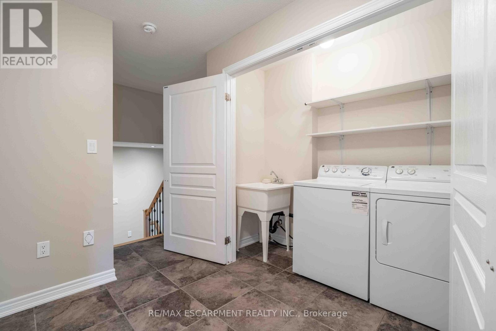 134 Palacebeach Trail, Hamilton, Ontario  L8E 0C3 - Photo 26 - X13780220
