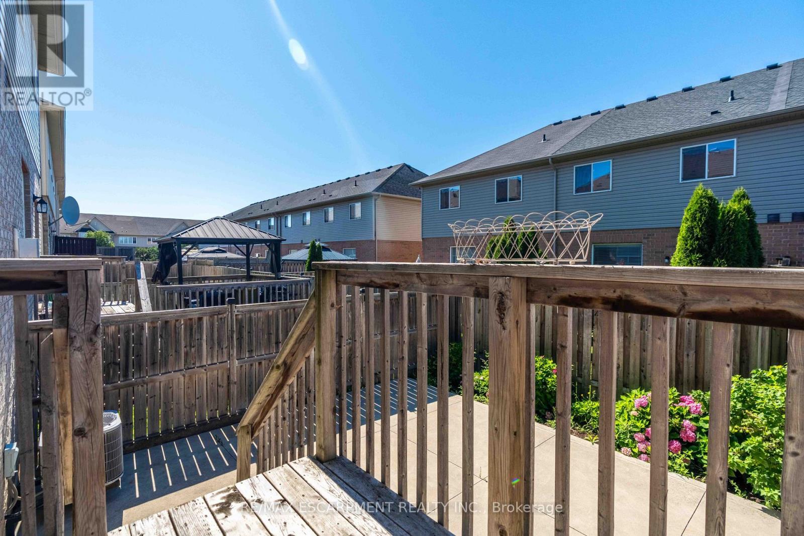 134 Palacebeach Trail, Hamilton, Ontario  L8E 0C3 - Photo 29 - X13780220